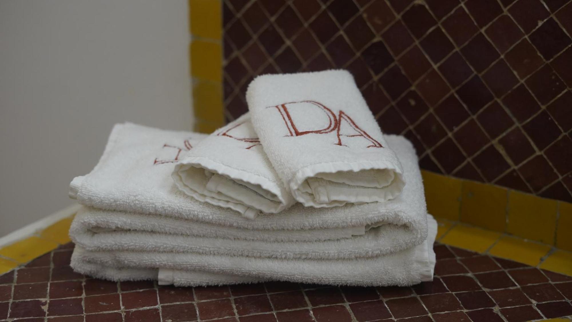 Dar Adul